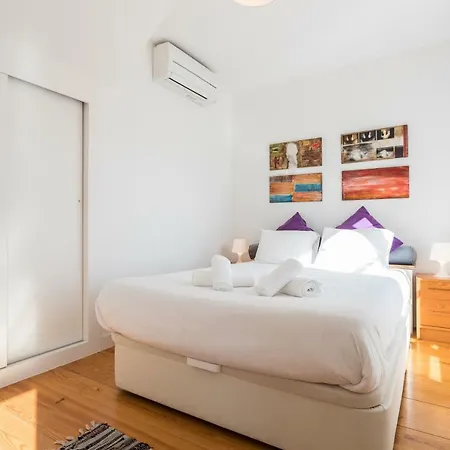Alfama Riverview Hideout